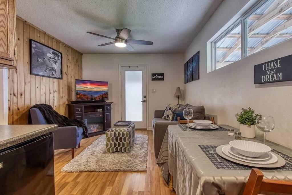 Moonlight Cottage - Your Romantic & Scenic Escape سيفيرفيل المظهر الخارجي الصورة